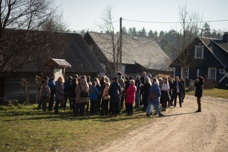 Trijų kryžių aikštelė